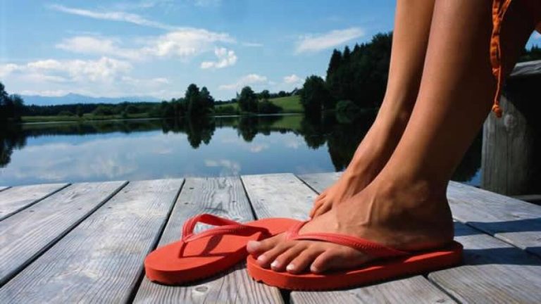 Tenga cuidado con las chanclas. No las puede usar todo el día