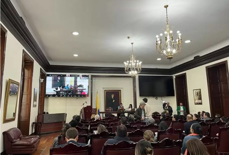 Comisión accidental de la reforma a la salud terminó mesas de diálogo