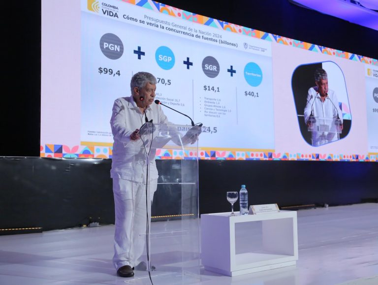 Primer piloto de eliminación de estratos en los hogares sería en 2025