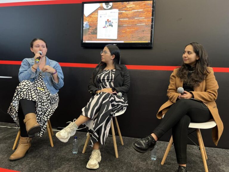 Historias de paz: periodismo más allá de la sala de redacción